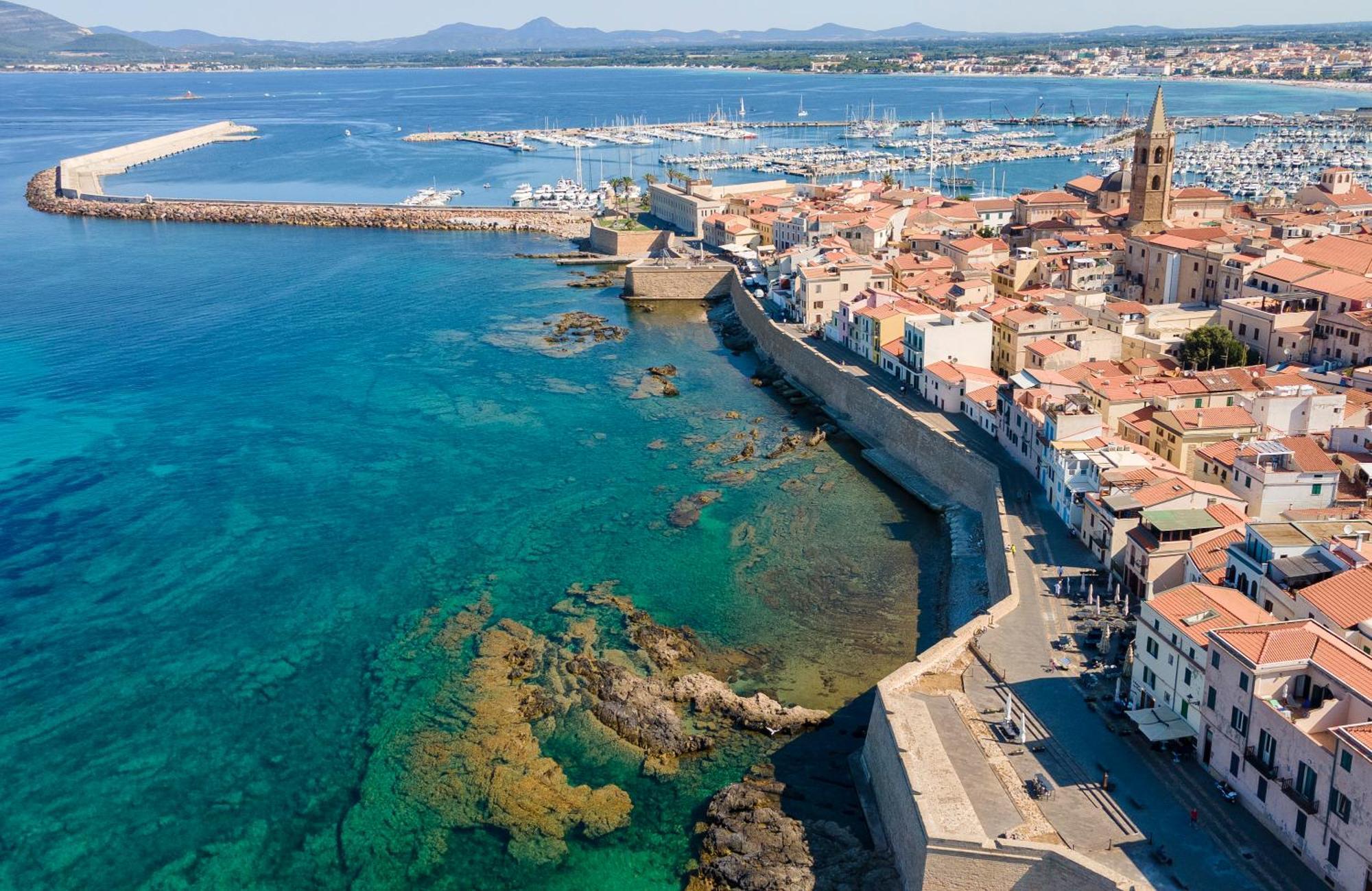 Carlo Alberto Apartment, Alghero Old Town, Near The Beach 外观 照片