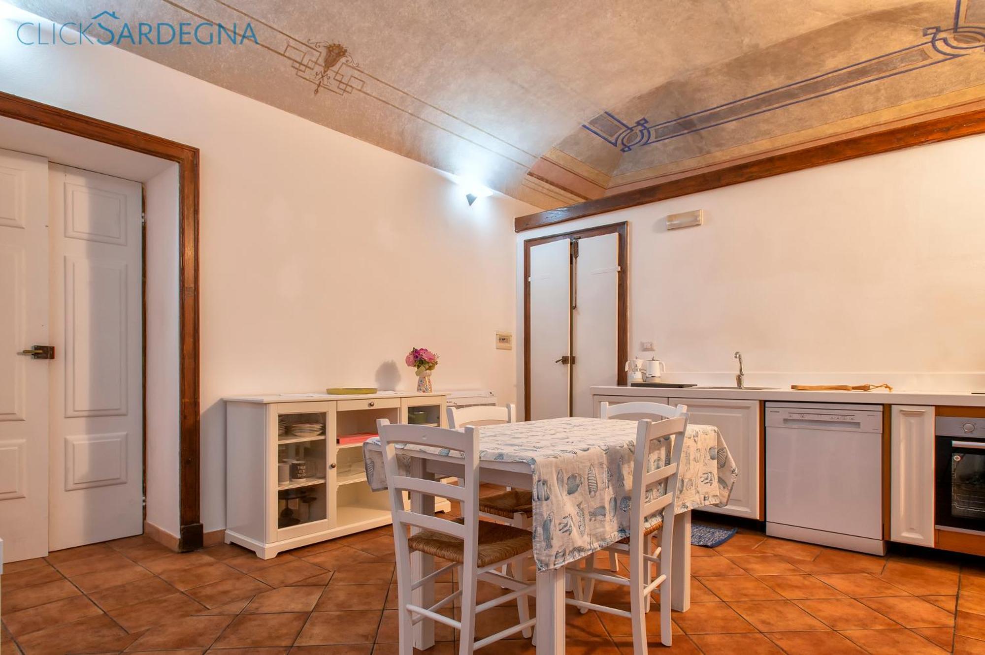 Carlo Alberto Apartment, Alghero Old Town, Near The Beach 外观 照片